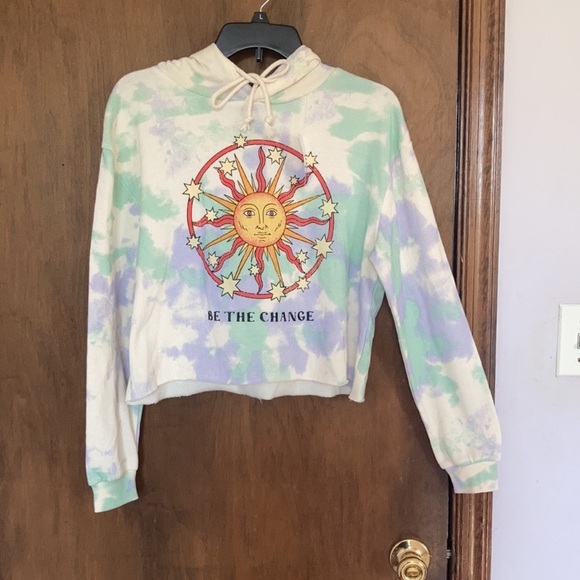 Relisted Be the change sun graphic tie dye print hoodie SM juniors - Picture 4 of 11